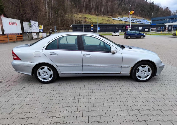 Mercedes-Benz Klasa C cena 4000 przebieg: 231168, rok produkcji 2000 z Wrocław małe 352